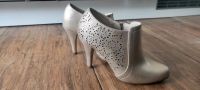 Stiefeletten Pumps High Heels 37 gold Niedersachsen - Seesen Vorschau