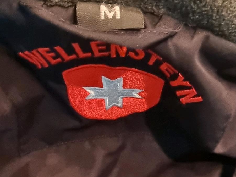 Wellensteyn Herrenjacke Größe M/L Farbe Grau mit schwarz! in Nordhorn