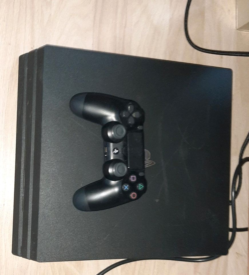 Playstation 4 (Pro) Konsole abzugeben! in Enkenbach-Alsenborn