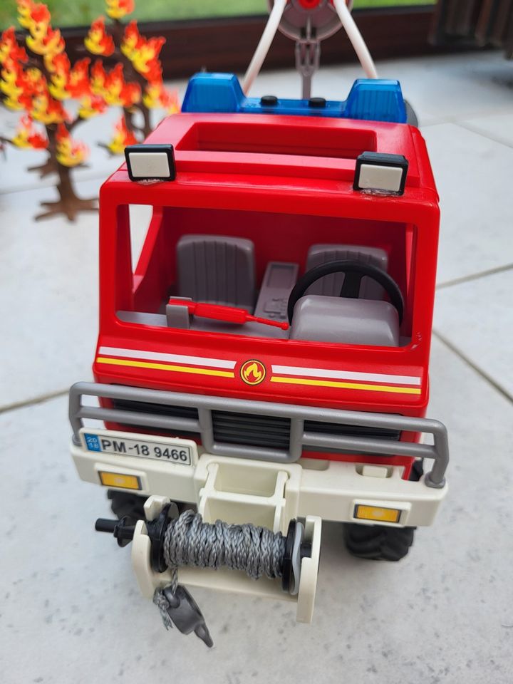 Playmobil Feuerwehr Konvolut mit 3 großen Autos & Heli in Leichlingen