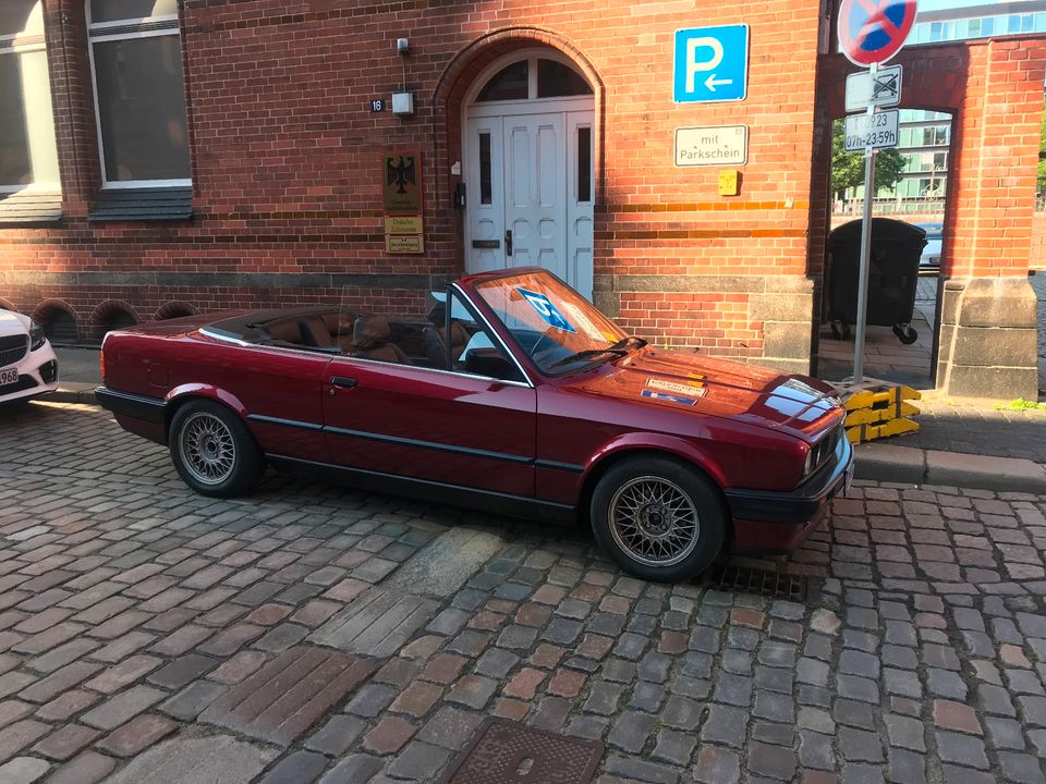 BMW E30 Cabrio in Hamburg