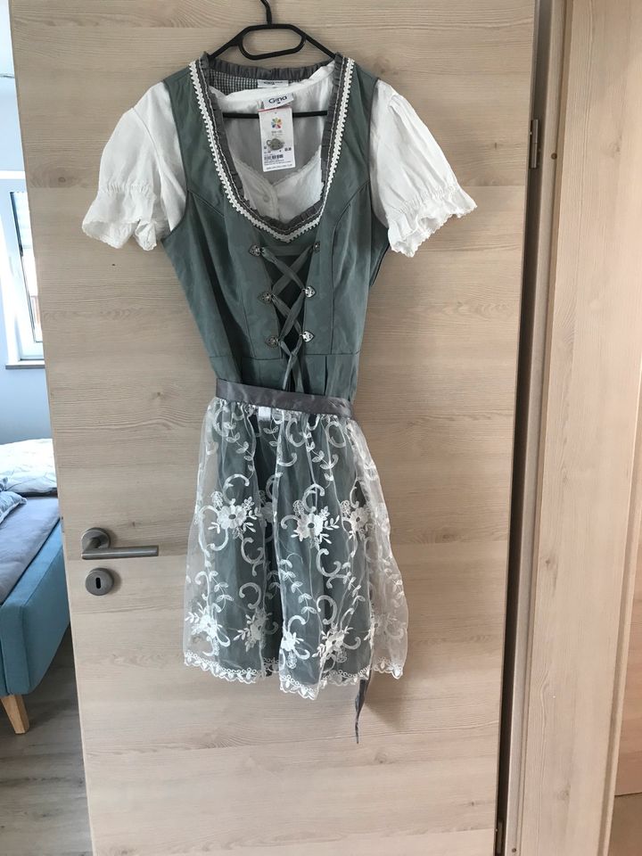 Dirndl NEU! Mit Etikett Gr. 46 in Aurach