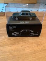 BMW Modellauto 2500 E 3 neuwertig aus Sammlung 1:43 Nordrhein-Westfalen - Rösrath Vorschau