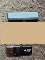 USB Sticks, 2 + 4 GB, 2 Stk., 1 x Sony VAULT USB Stick Berlin - Marienfelde Vorschau