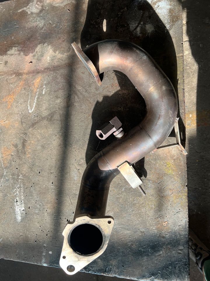 Renault Clio 4 RS  Catless Downpipe / Katersatzrohr in Templin