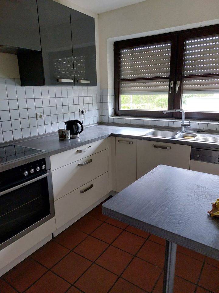 Sehr gepflegtes Doppelhaus in ruhiger Wohngegend zu verkaufen in Meckenheim