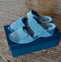 6 Damenschuhe 40 40,5 41 42 Pantoletten Pumps Sandalen Berlin - Lichtenberg Vorschau