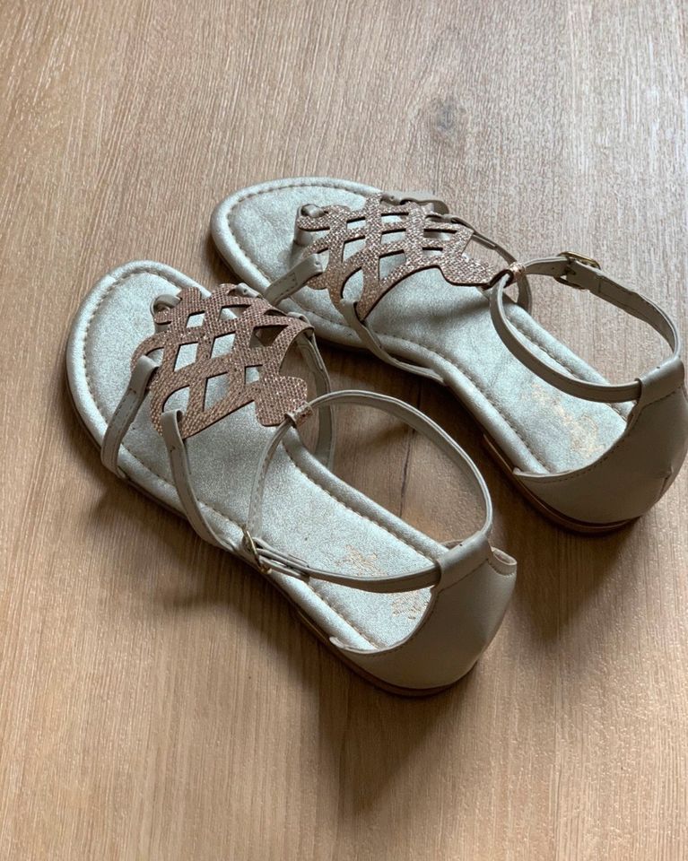 Sandalen Klassip, Beige, NEU   Größe 36/37 in Aalen