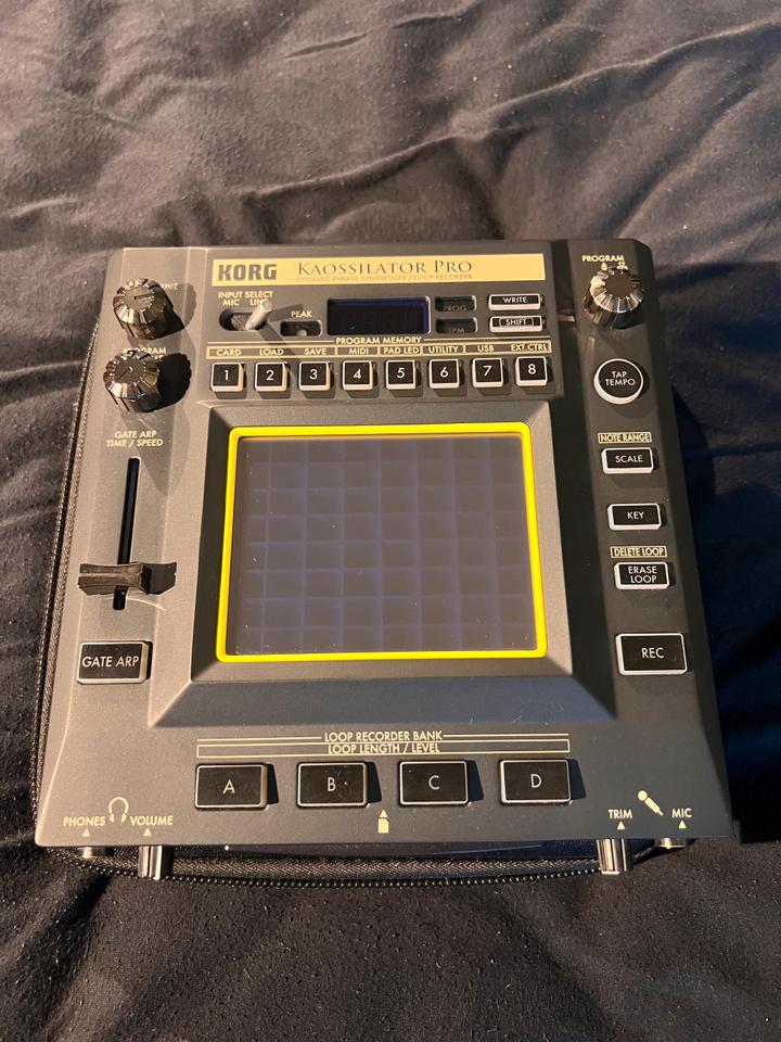 Korg KAOSSILATOR PRO + Magma Case + 1GB SD + RK002 Schnittstelle in Wustermark