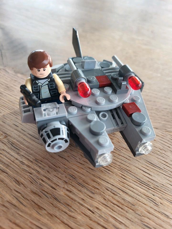 LEGO Star Wars Millennium Falcon 75030 Microfighters RAR! SELTEN! in Reutlingen