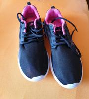 Damen - Sneaker von Ellesse Gr. 41         black/pink ~ NEU‼️ Hessen - Hirzenhain Vorschau