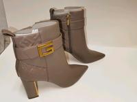 Letzte Chance Neue GUESS Ellyne Stiefel Frankfurt am Main - Bockenheim Vorschau