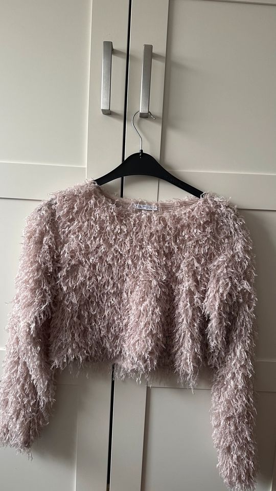 Zara Pullover in Solingen