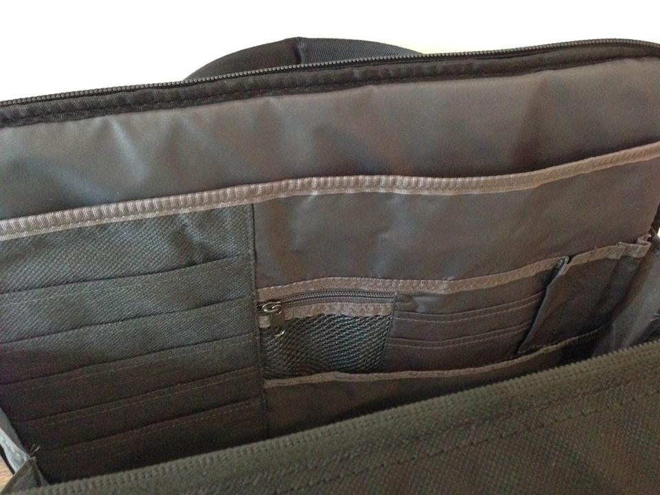 Koffer Rollkoffer Aktentasche Laptoptasche Titan Griffe in Eschwege