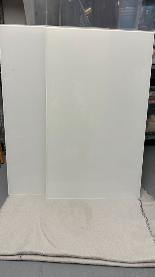 IKEA MALM Glaspatte, weiß  80x48cm in Offenbach