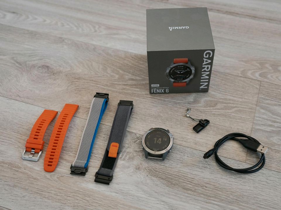 Smartwatch Garmin Fenix 6 Sapphire in Chemnitz