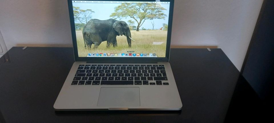 MacBook pro    11.1 intel core i5 in Niederdorfelden