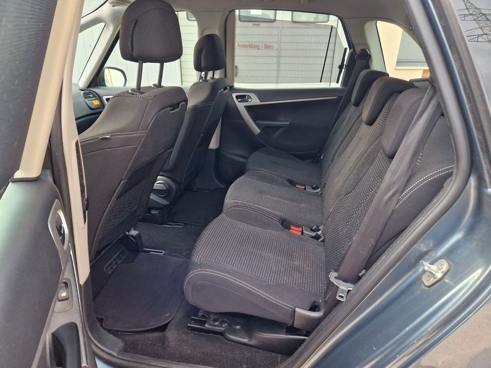 Citroën C4 Picasso 1.6 Benzin in Hameln