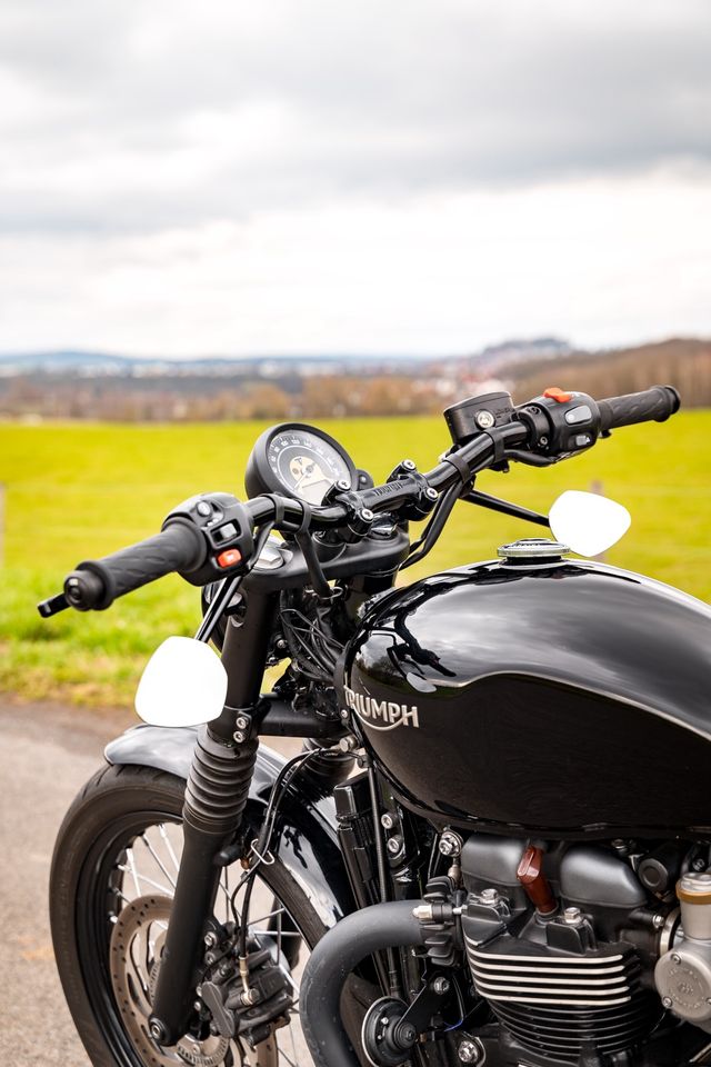 Triumph Bonneville Bobber in Staufenberg