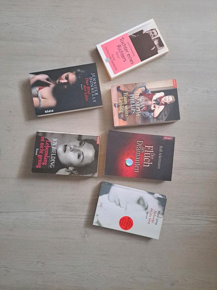 SET 6 Bücher in Essen