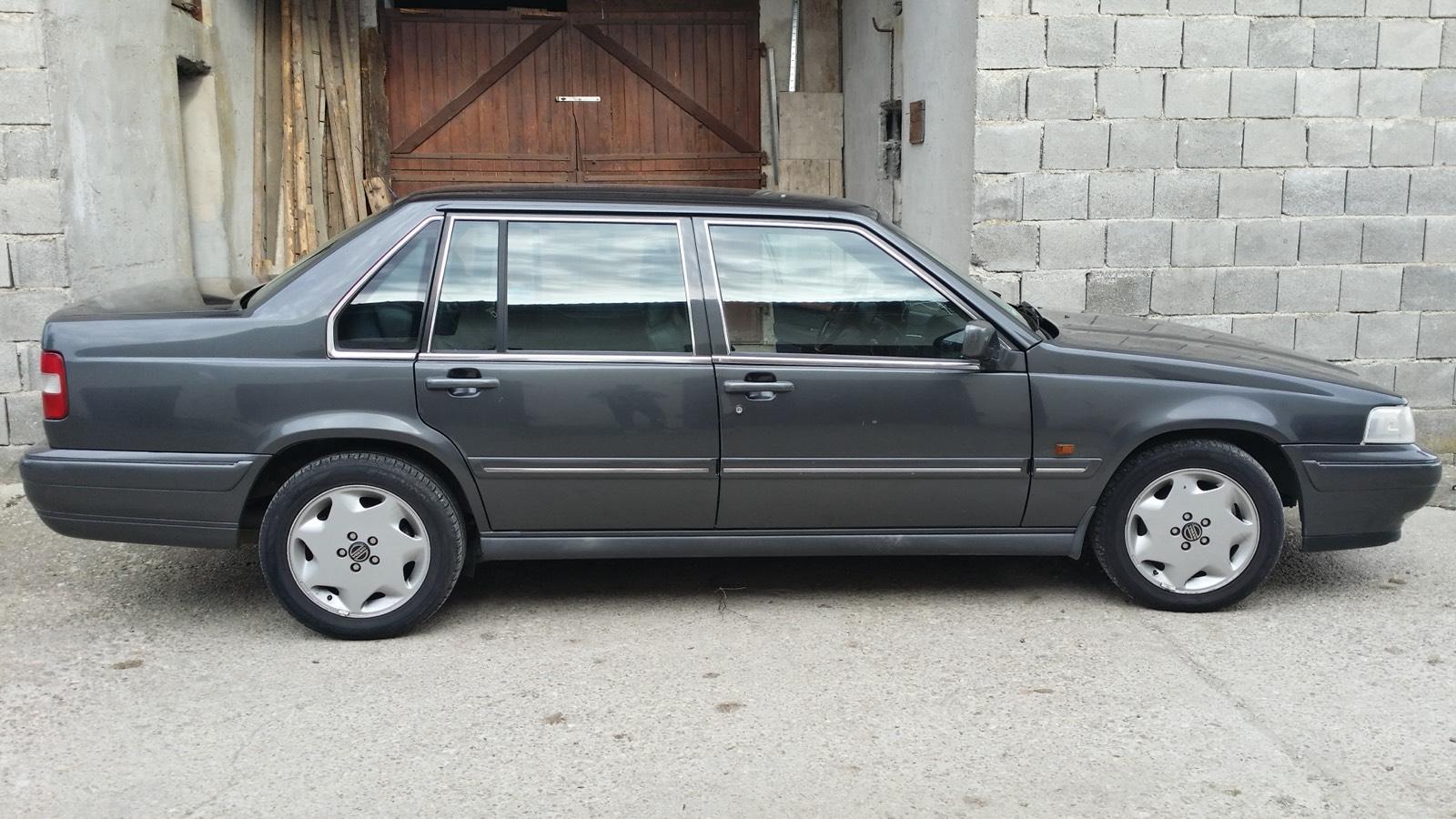 Abbildung des Autos Suche Volvo 240&#x2F;740…