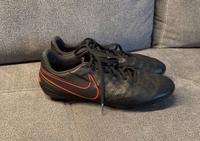 Fußballschuhe Nike Model Tiempo Größe 42,5 Niedersachsen - Osnabrück Vorschau