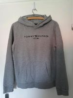 Hoodie Tommy Hilfiger Gr 176 Nordrhein-Westfalen - Enger Vorschau