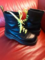 Dr. Martens Boot's Boots Gr. 36 Schwarz Inklusive Versand Nordrhein-Westfalen - Langenfeld Vorschau