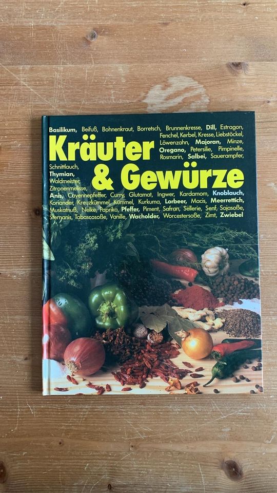 Kräuter und Gewürze Kräuterbuch Kochbuch in Bad Bentheim