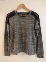 Only Langarmshirt Grau meliert mit schwarzer Spitze Bayern - Piding Vorschau