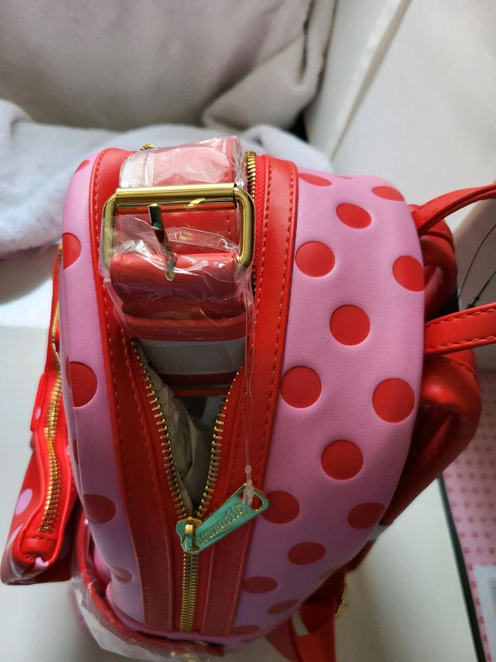 Loungefly Minnie Rucksack Special Edition Bauchtasche Disney Pink in Bergkamen