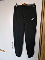 Nike Hose größ 36 Niedersachsen - Holzminden Vorschau