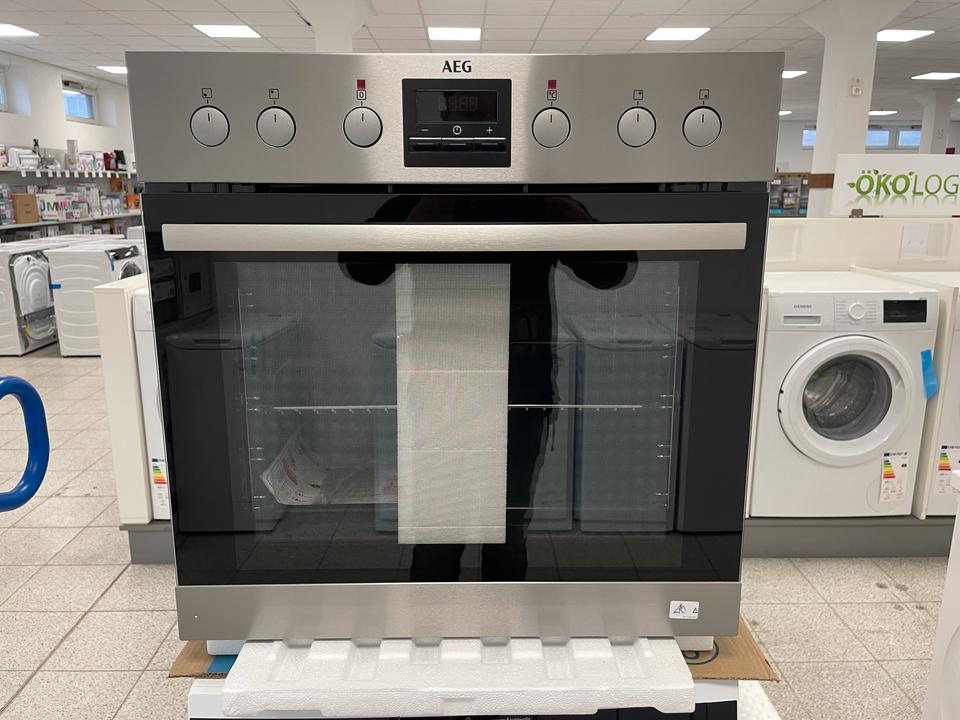 AEG EES33101ZM - Einbauherd/Backofen 72 l EL Teleskopauszug in Garbsen
