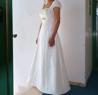 Brautkleid von Uwe Herrmann Dresden - Blasewitz Vorschau