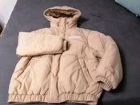 Calvin Klein Jacke Daunen Winterjacke beige Größe M neuwertig Hessen - Wiesbaden Vorschau