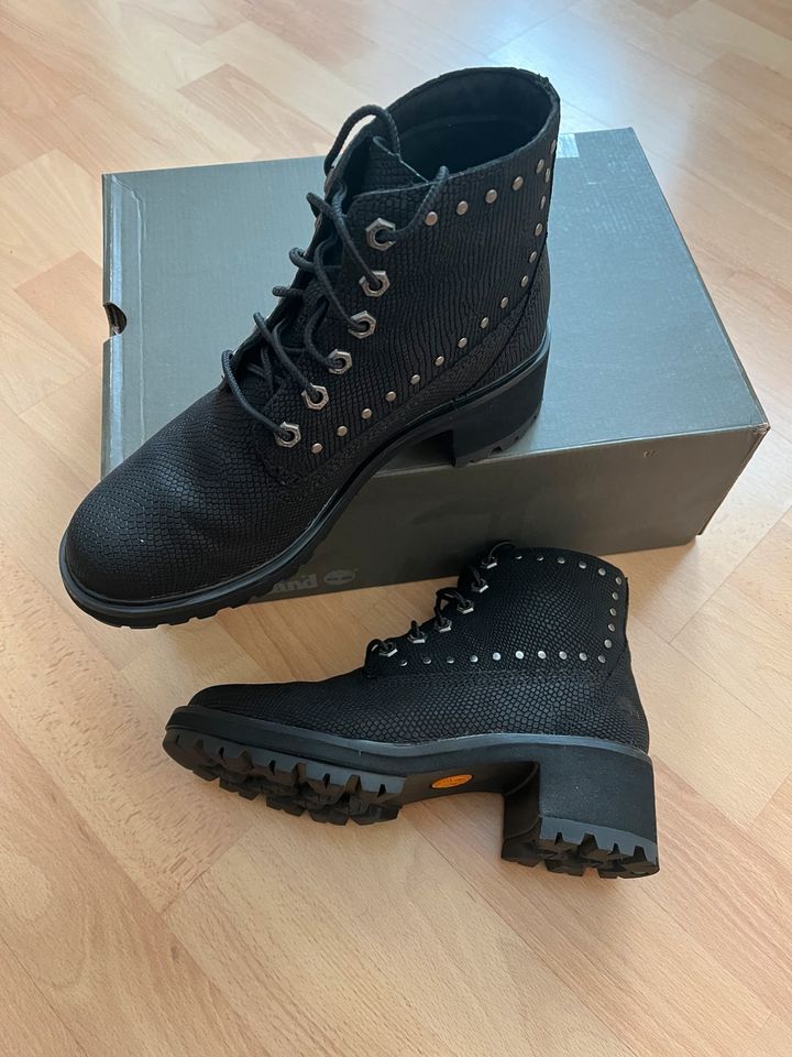 Timberland Schuhe Boots Stiefel 38 7 schwarz wie neu in Berlin
