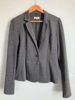 Zalando Blazer/Jacke Gr. M grau gut erhalten Berlin - Hohenschönhausen Vorschau