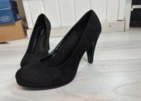 Schwarze Pumps Gr. 39 Graceland Nordrhein-Westfalen - Hamm Vorschau