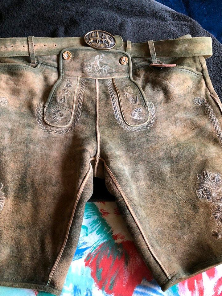 Lederhose Trachtenlederhose Hirschleder Oktoberfestlederhose in Sachsen -  Schneeberg | eBay Kleinanzeigen ist jetzt Kleinanzeigen