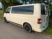 VW T5 Caravelle Multivan langversion/Camper mit Bett/ tüv 03/26 Kr. München - Garching b München Vorschau