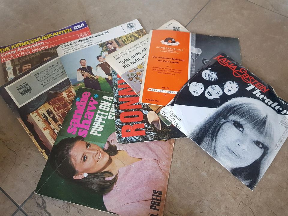 Schallplatten-Sammlung Vinyl Schlager Volksmusik 60er-80er in Bergisch Gladbach