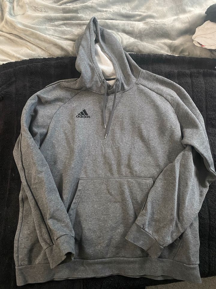 Adidas Hoodie Pullover Grau Herren XL Sport in Wuppertal