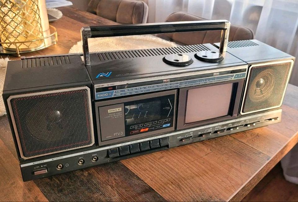 UHER PTV-3 Ghetto Blaster mit Radio, Kassette & TV - Vintage in Moers