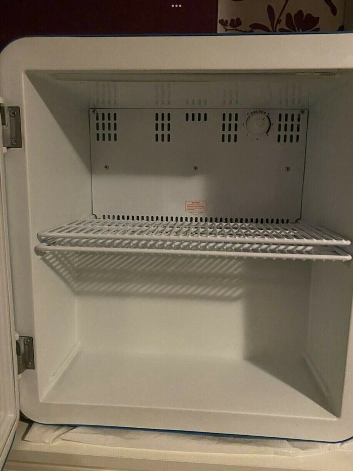 Mini Nestea Kühlschrank von Haier in Duisburg - Walsum | Kühlschrank &  Gefrierschrank gebraucht kaufen | eBay Kleinanzeigen ist jetzt Kleinanzeigen