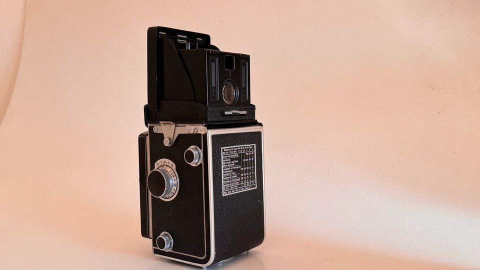 Rolleiflex Compur Rapid Mittelformatkamera in Gröbenzell