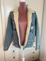 Calvin Klein Jeans dad jacket Jeansjacke mit Fell denim neu 36 Berlin - Pankow Vorschau