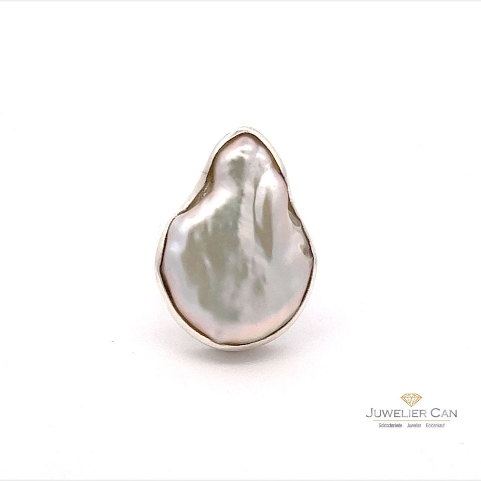Ring mit Mabe- Perle aus Handarbeit  in Silber 925er in Leimen