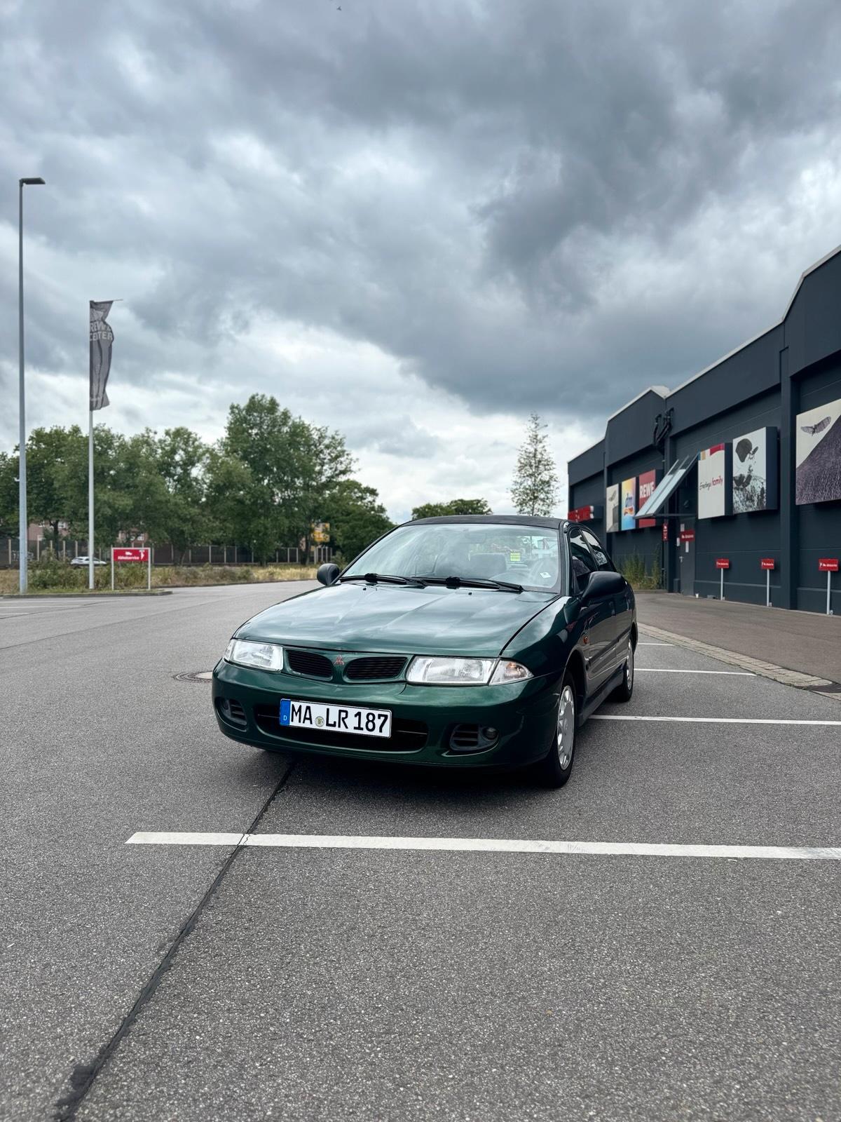 Abbildung des Autos Mitsubishi Carisma 1.8 G…