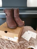 TOP ZUSTAND ❤ UGG 34 BAILEY BUTTON 4 Knopf braun choco brown Hessen - Limburg Vorschau