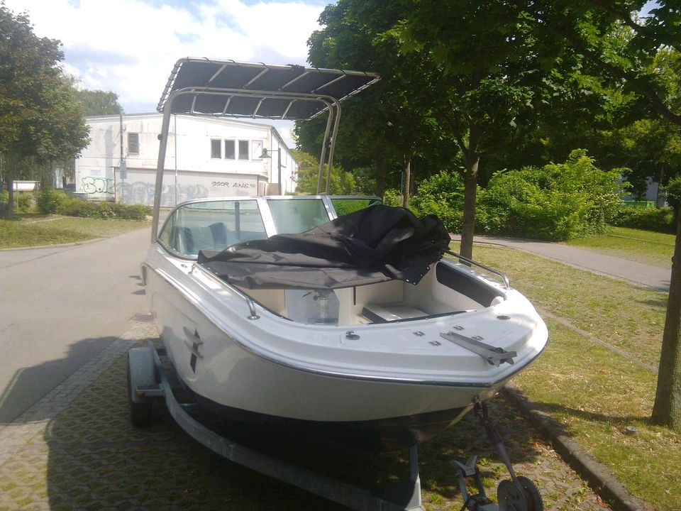 Motorboot Neu in Neubrandenburg